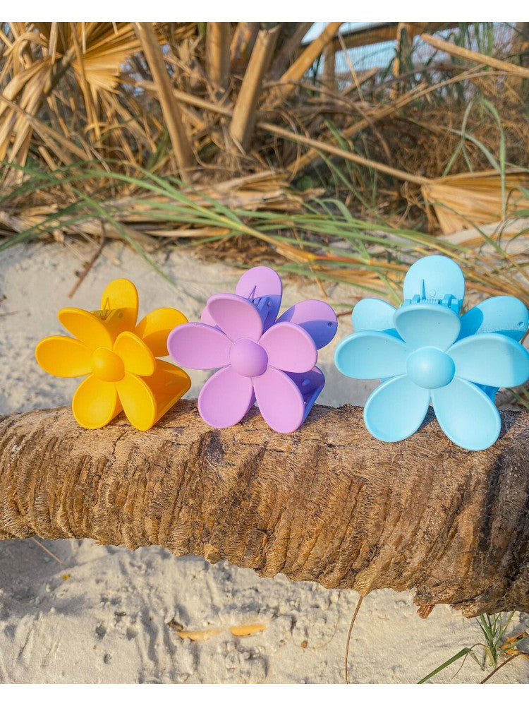 Latest Must Have Accessory - Flower Claw Clips