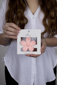 Claw Clip -- Flower - Blush