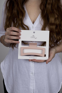 Claw Clip -- Jumbo Elongated Rectangle - Nude