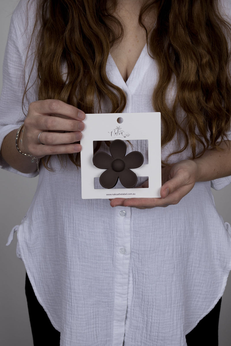 Claw Clip -- Flower - Chocolate