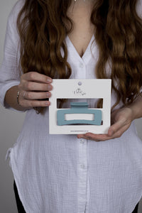 Claw Clip -- Medium Elongated Rectangle - Cerulean