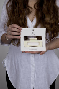 Claw Clip -- Medium Elongated Rectangle - Pearl