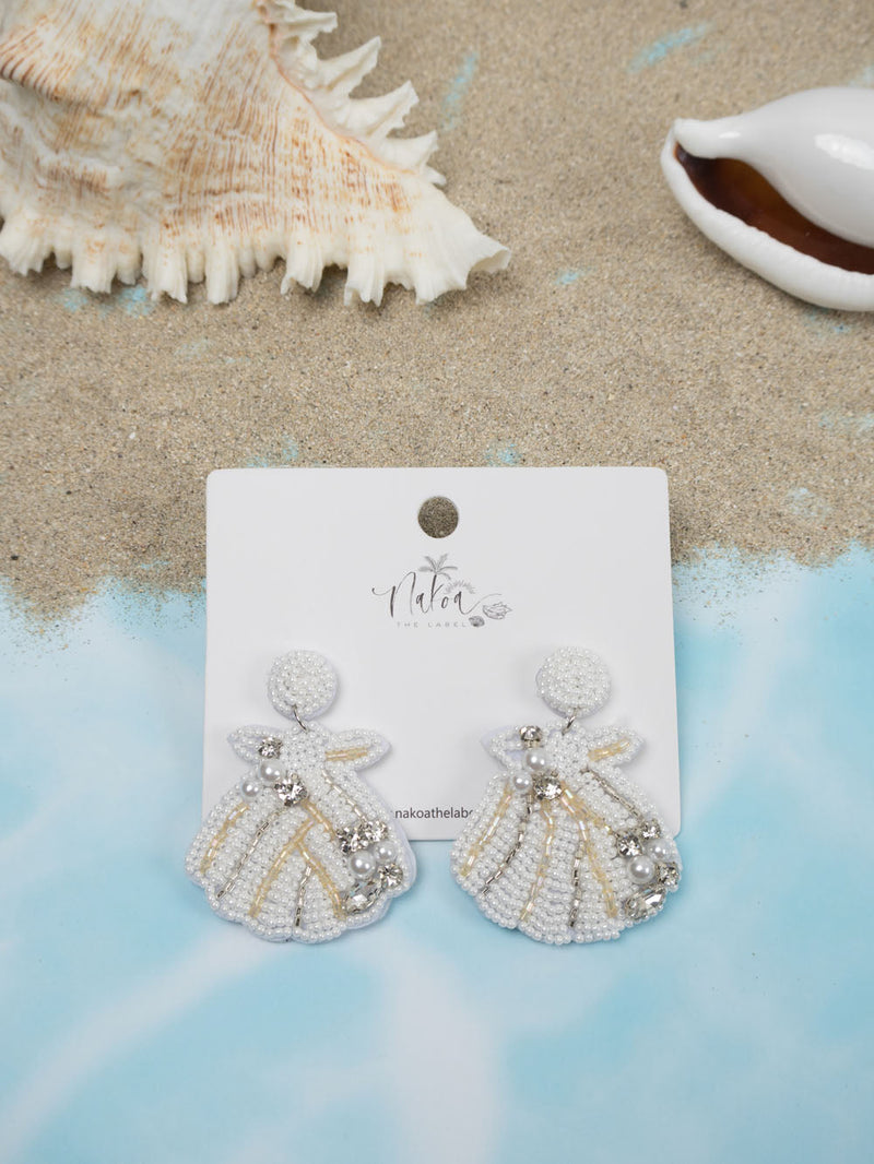 Sea Shell Beaded Earrings With Pearls - White