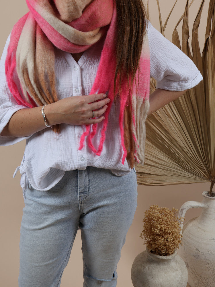 Fluffy Oversized Scarf - Alaska - Babydoll
