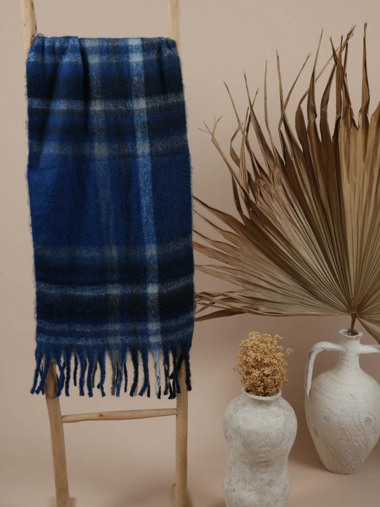 Fluffy Oversized Scarf - Alaska - Blue Lagoon