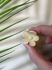 Claw Clip - Mini Flower - Beige