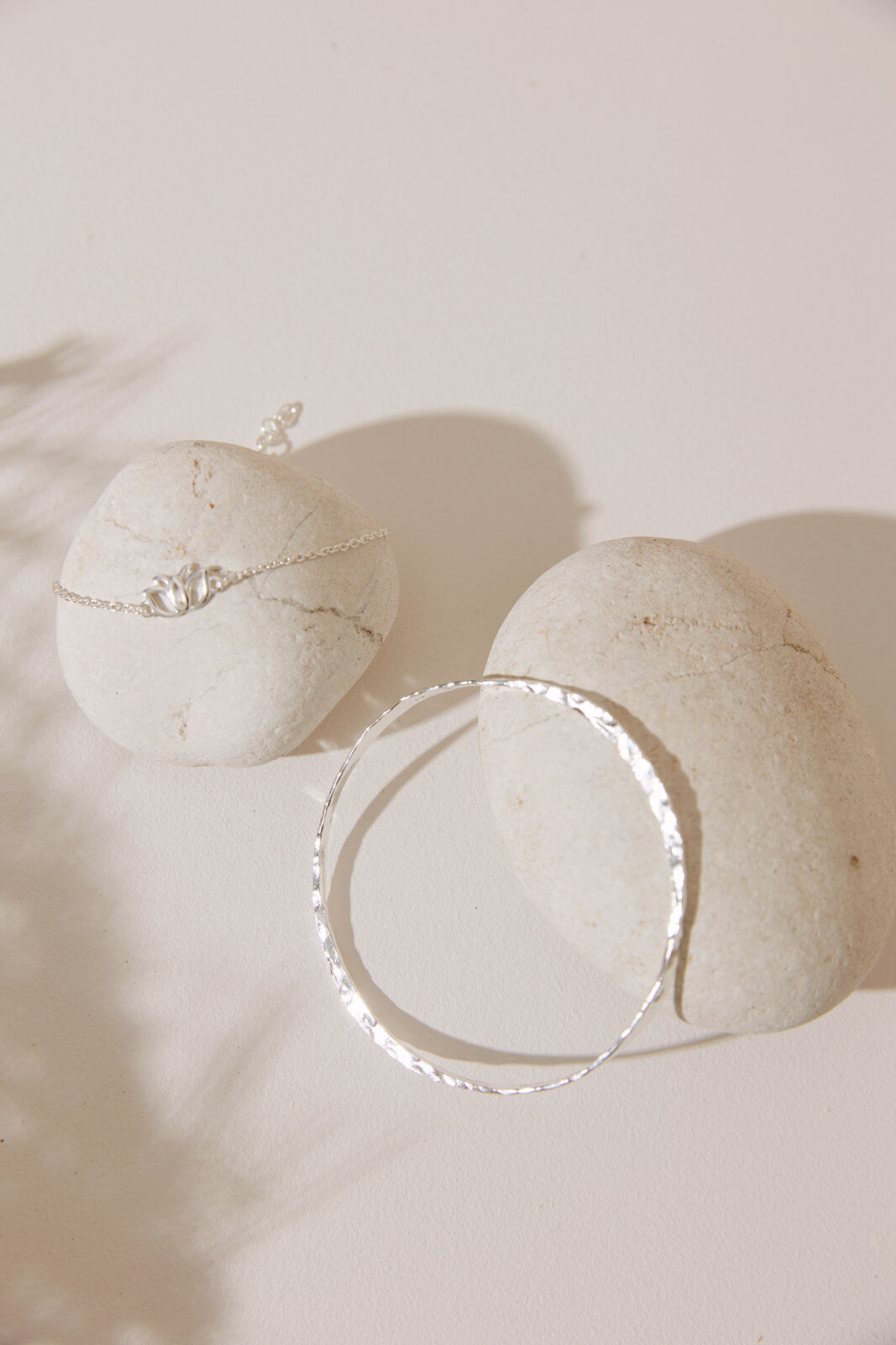 Positano Hammered Twist Bangle
